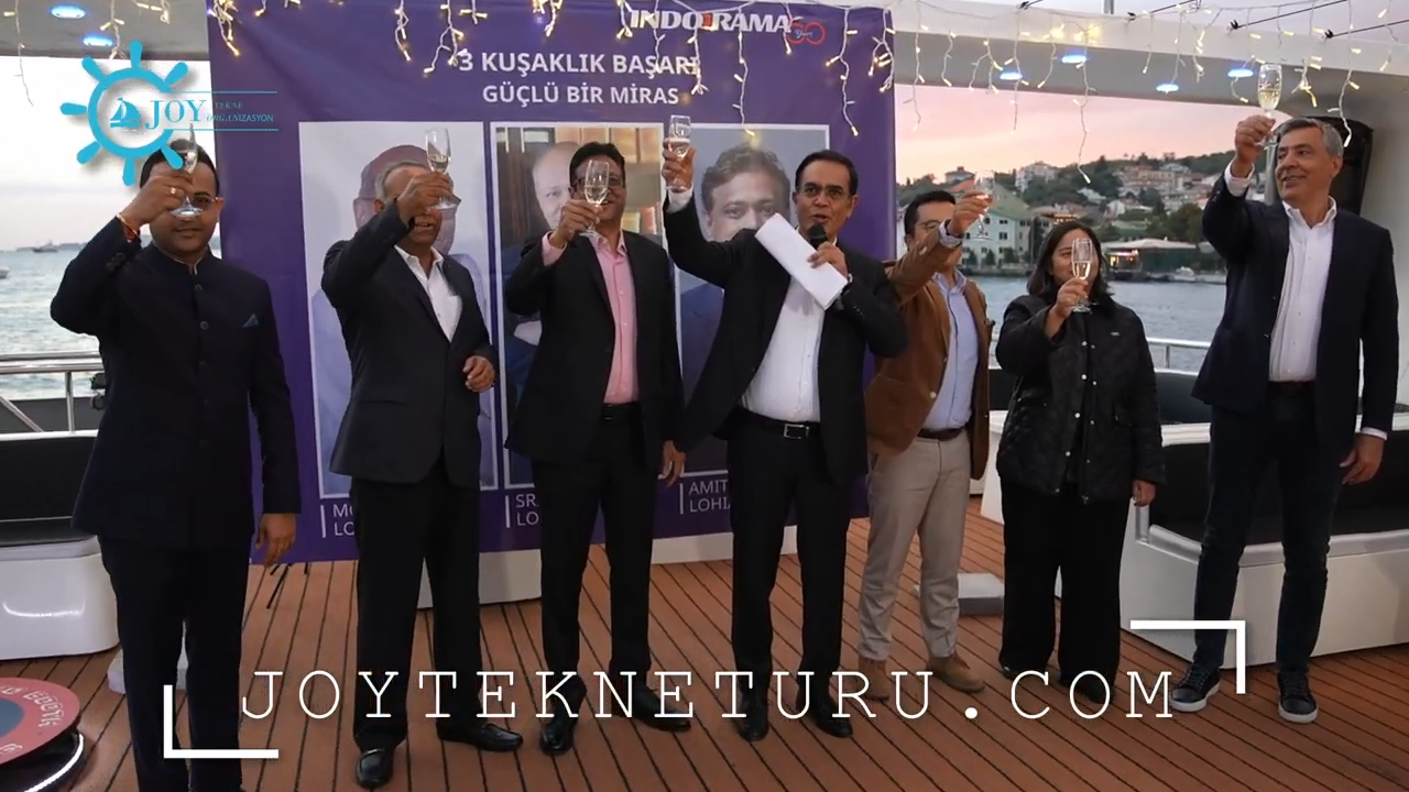 Teknede Şirket Yemeği