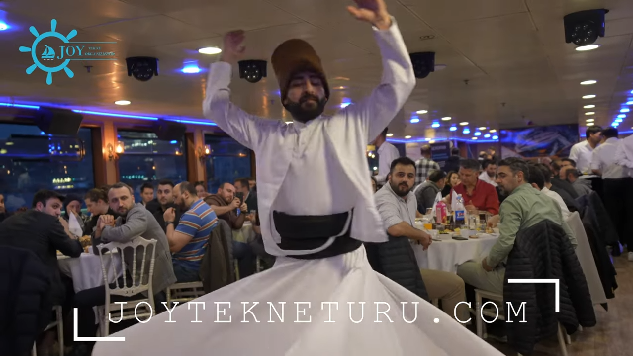 Teknede İftar